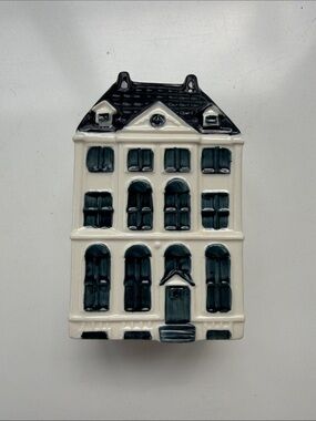 KLM Ceramic Dutch Canal House Figurine in Cream and Dark Teal #48